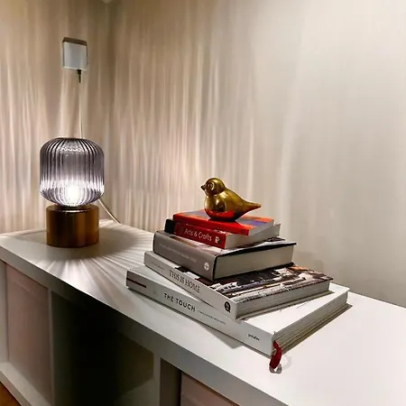 Studio 14 By Hidden Garden Apartment *